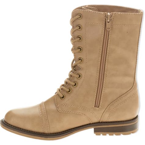 women's combat boots.